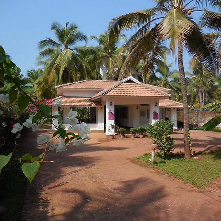 Kanan Beach Resort Nileshwar Bagian luar foto