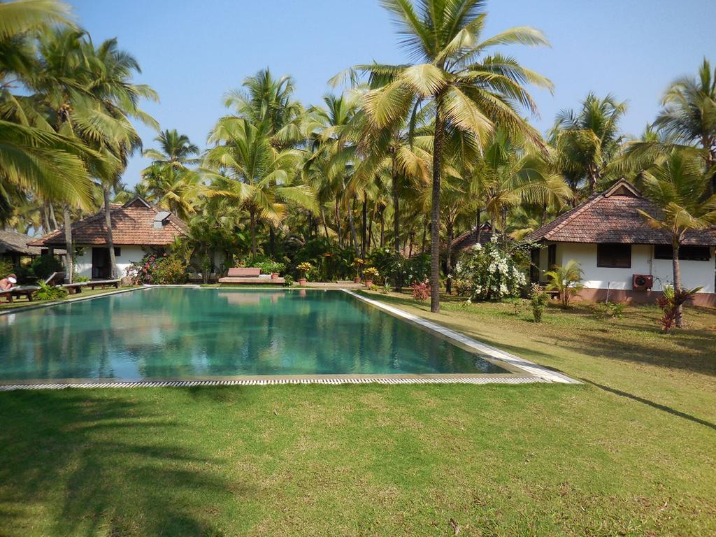 Kanan Beach Resort Nileshwar Bagian luar foto