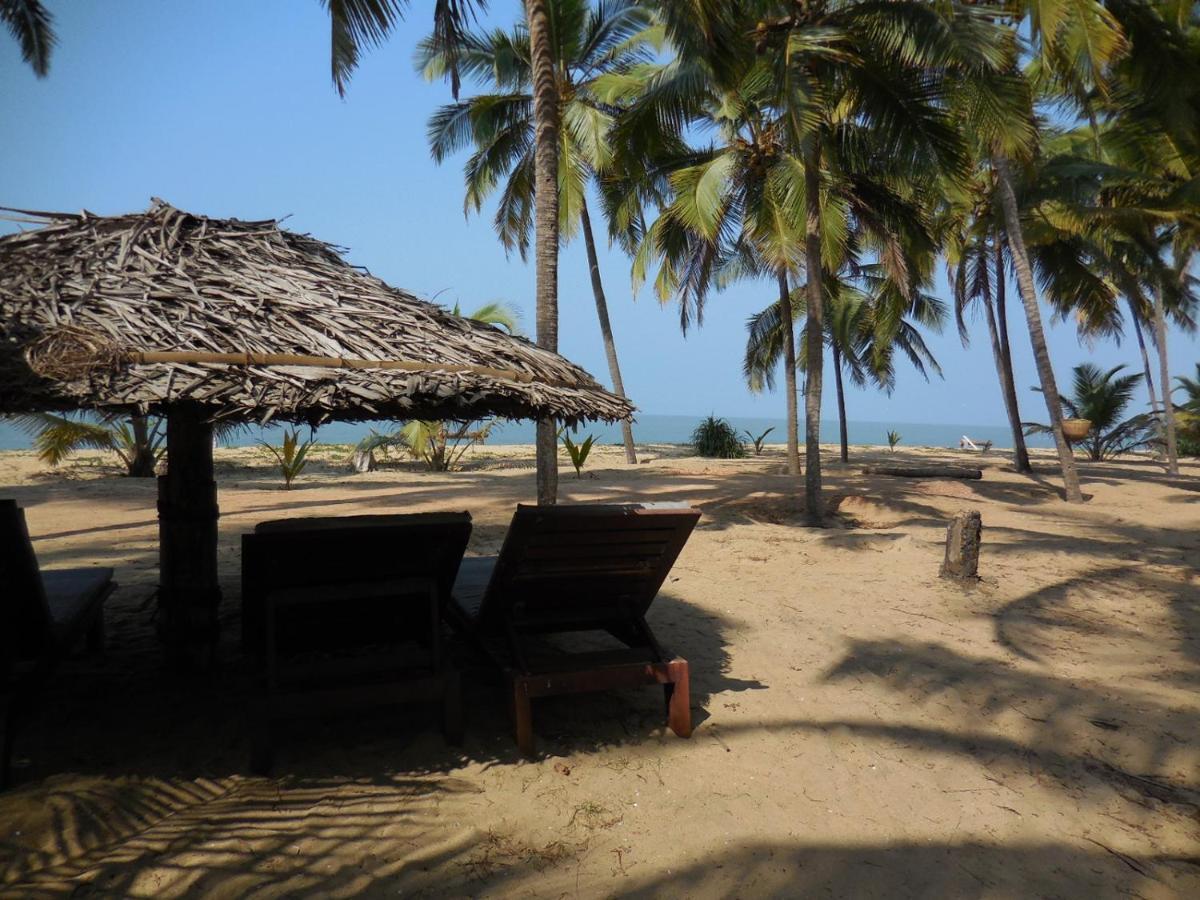 Kanan Beach Resort Nileshwar Bagian luar foto